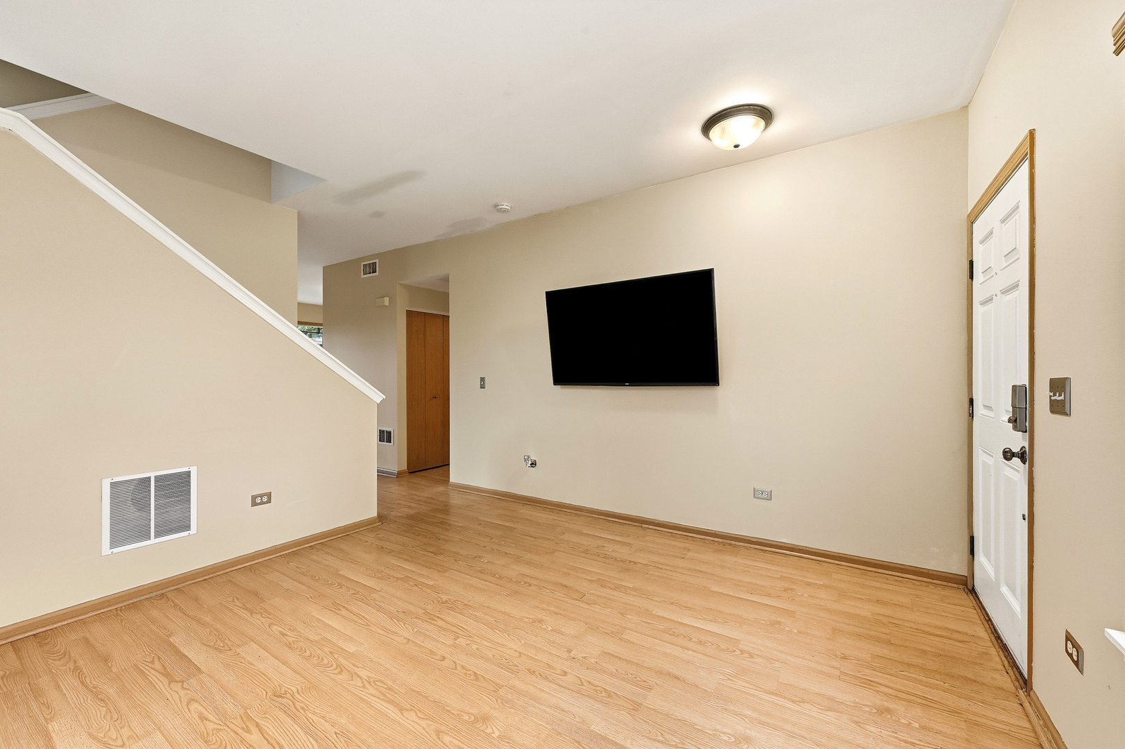 427 Alyssa Street Property Photo 3