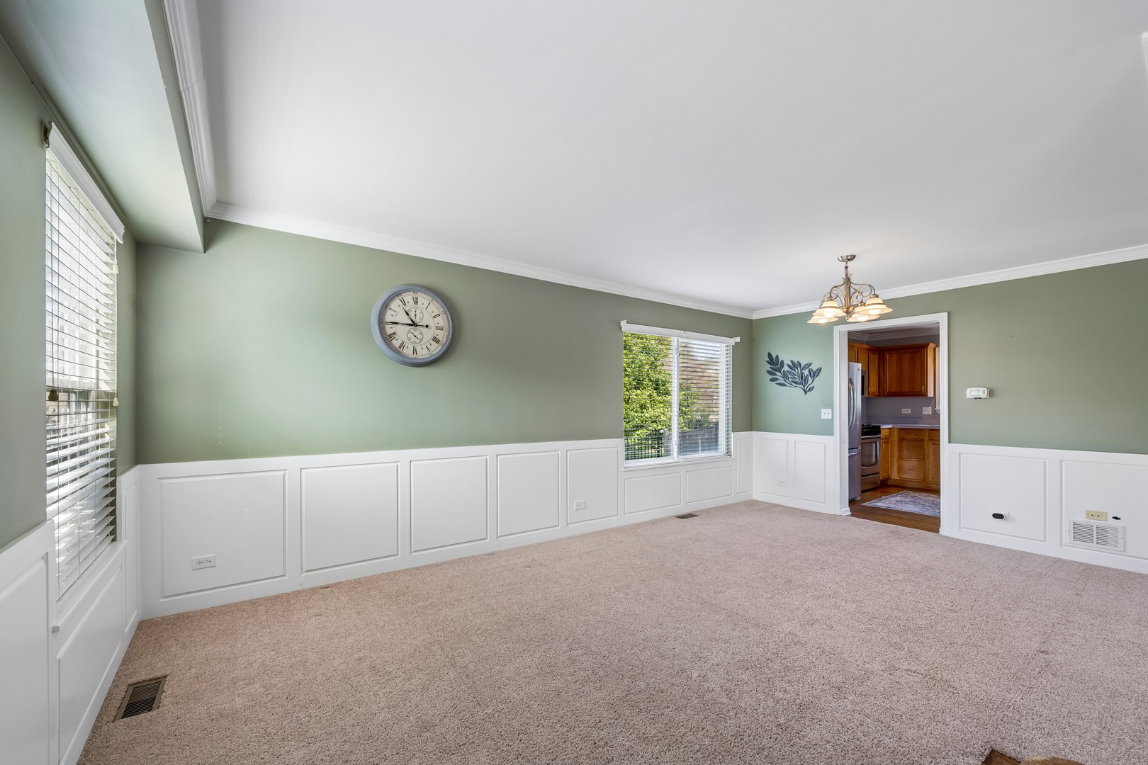 10166 Compton Drive Property Photo 2