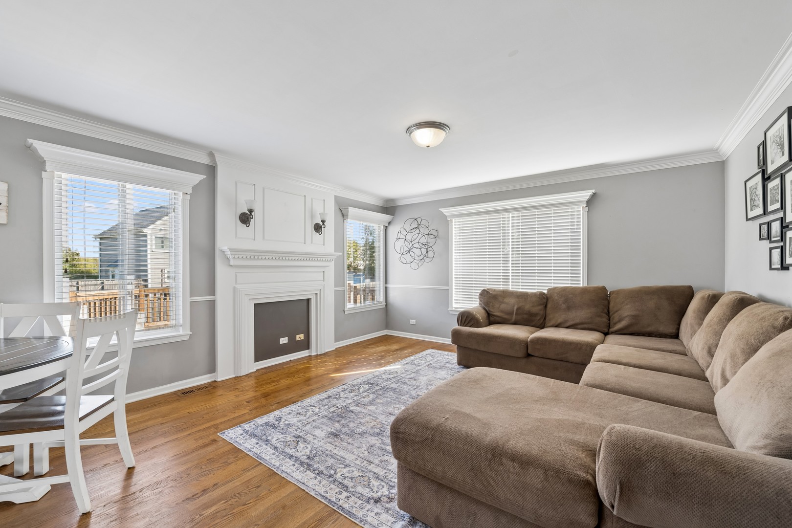 10166 Compton Drive Property Photo 6