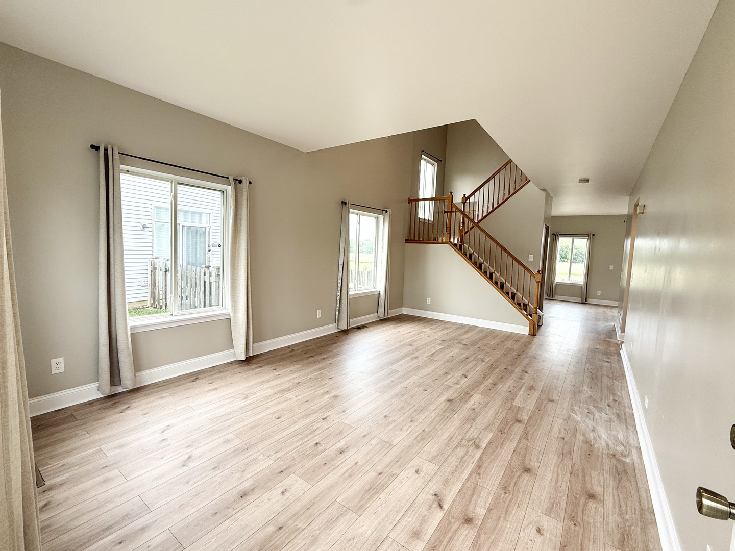 388 Richmond Drive Property Photo 5