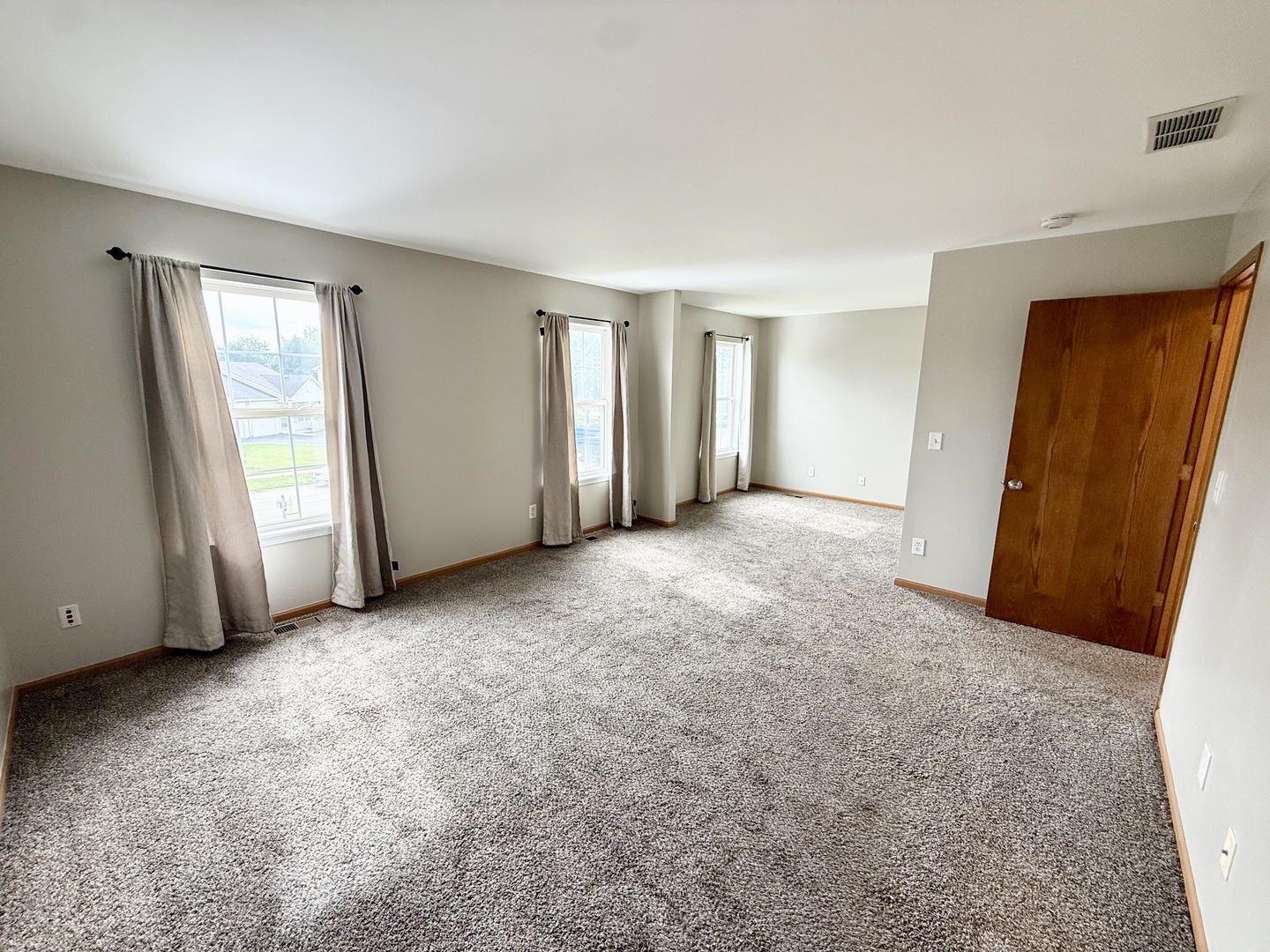 388 Richmond Drive Property Photo 13