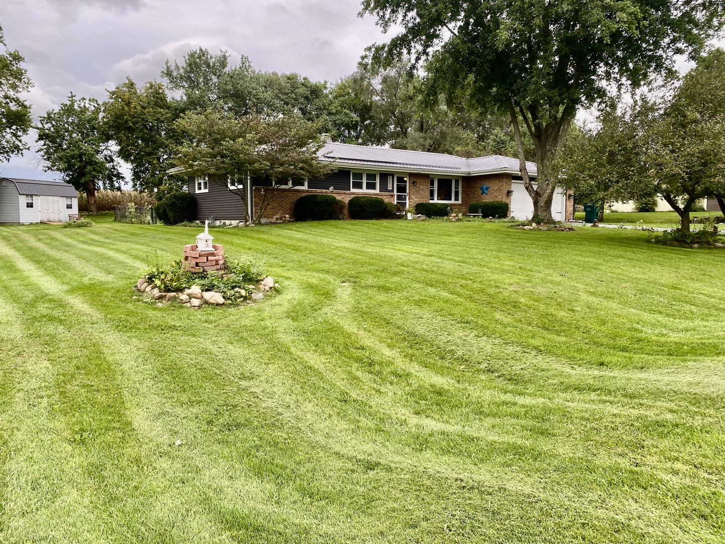 8556 E Valley View Drive Property Photo 1