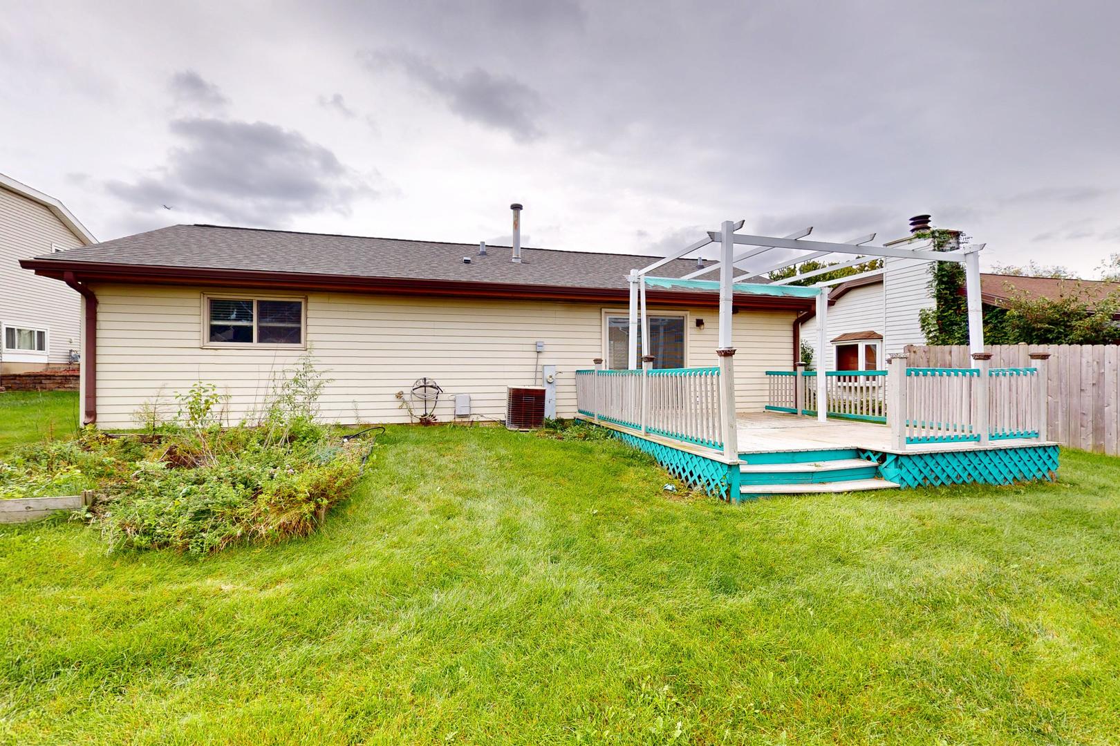 4520 Zeppelin Drive Property Photo 17