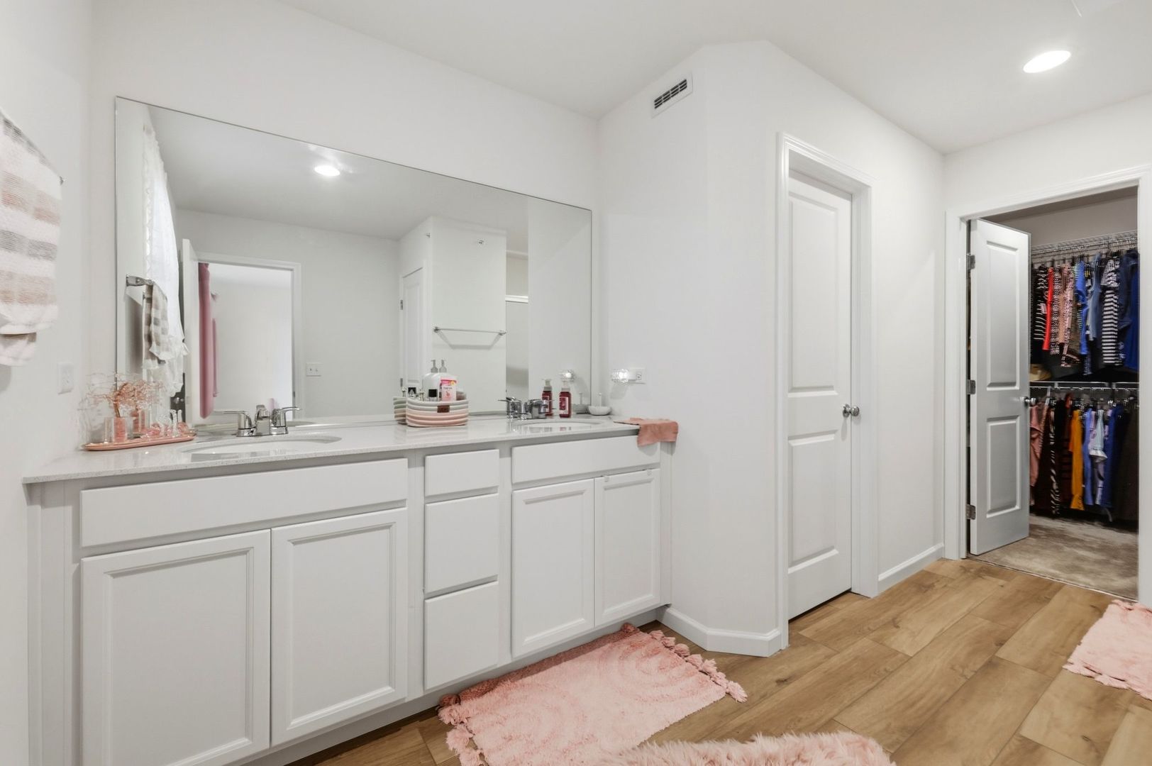 5920 Hawkweed Drive Property Photo 13