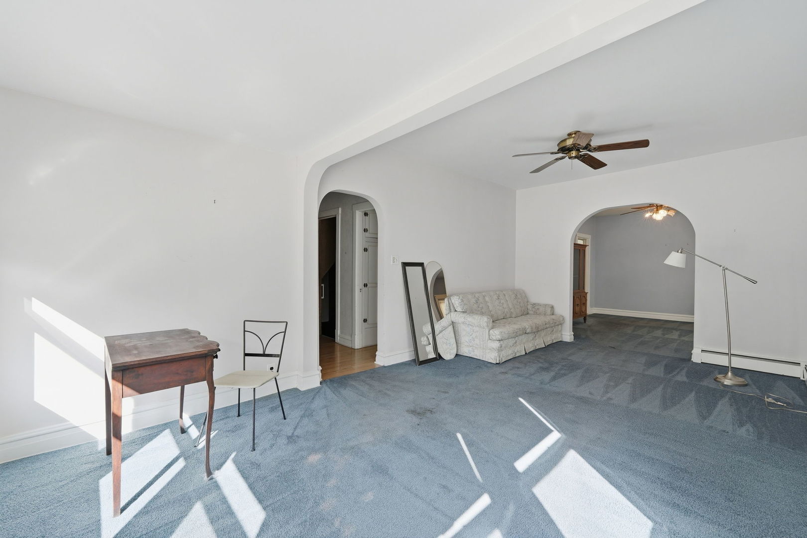 6206 W Grace Street Property Photo 4