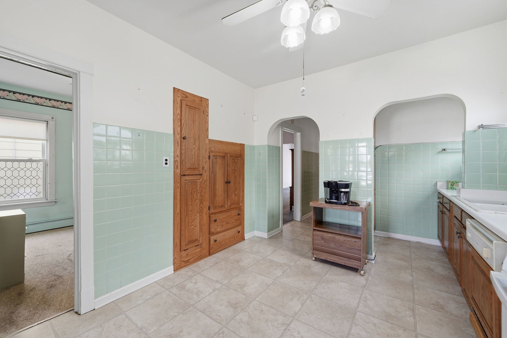 6206 W Grace Street Property Photo 11