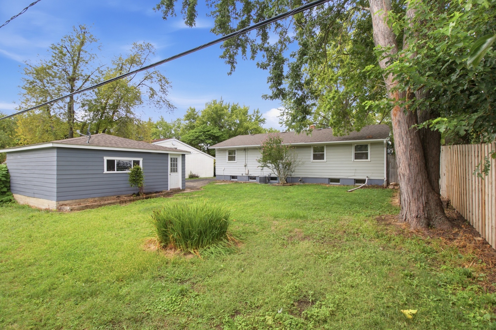 383 Tee Lane Property Photo 25