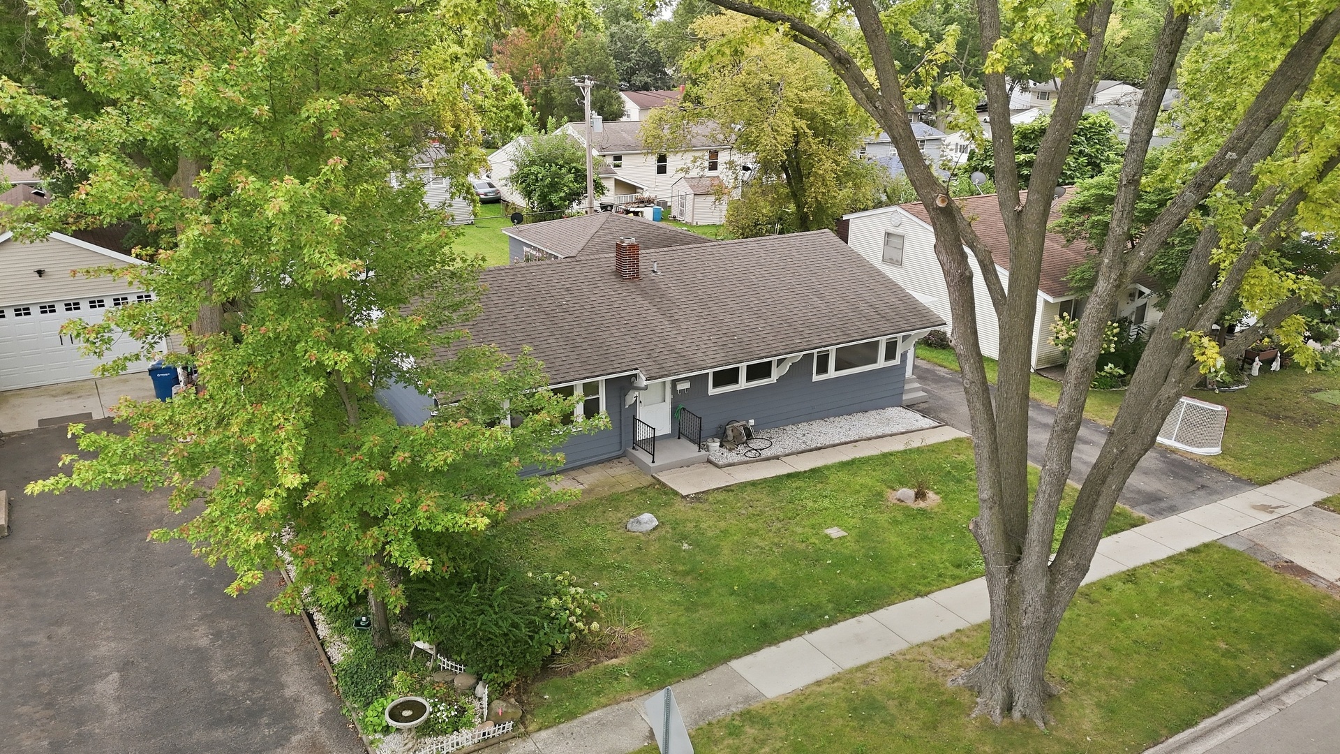 383 Tee Lane Property Photo 27