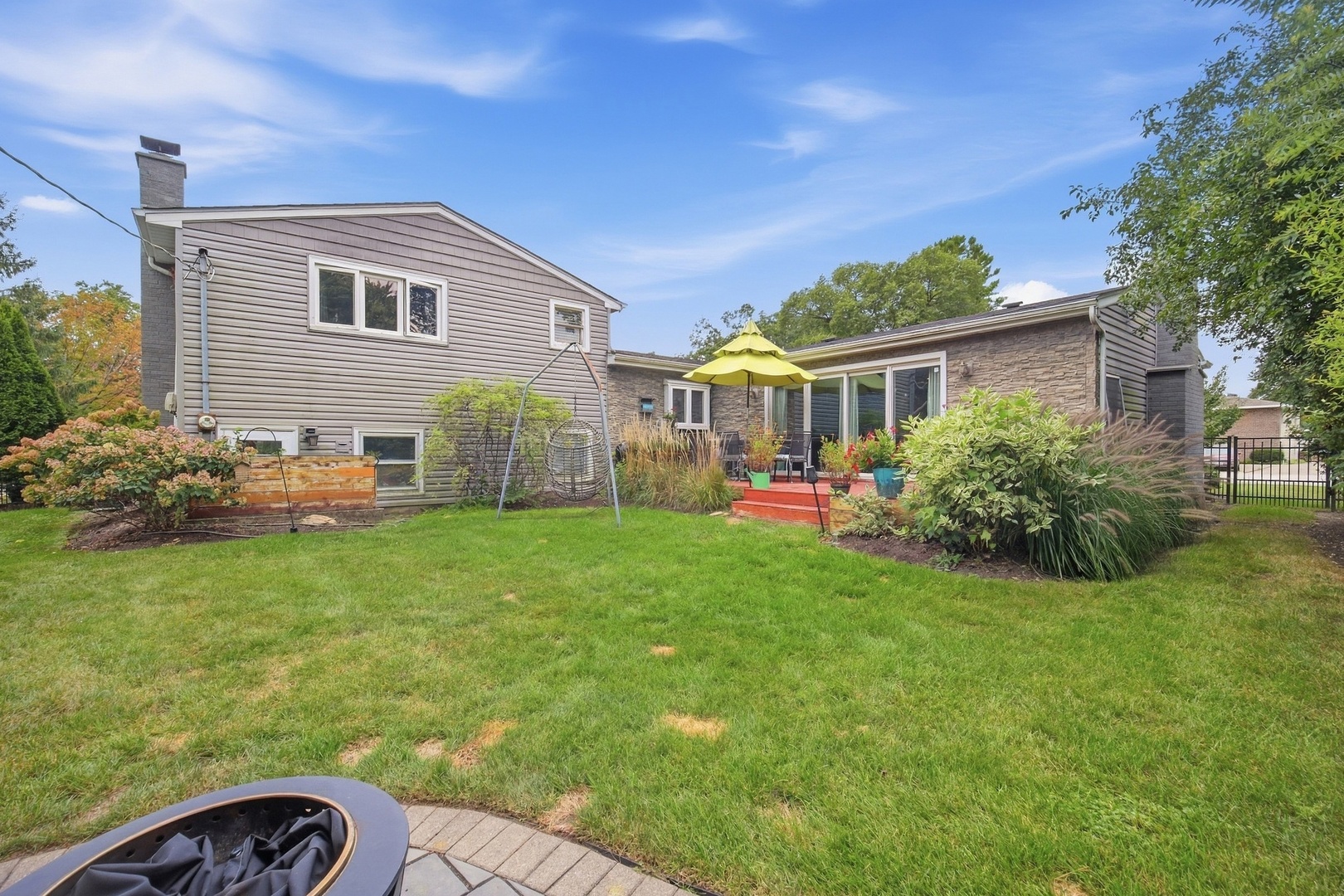 1006 W Frontenac Drive Property Photo 17