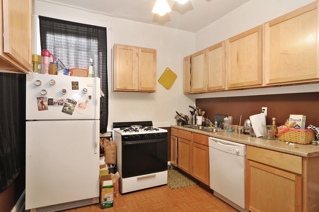 3849 N Marshfield Avenue Property Photo 15