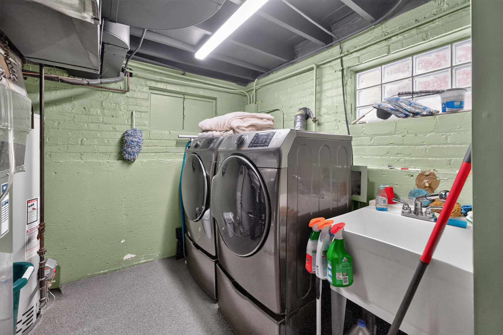 3406 N Oleander Avenue Property Photo 29