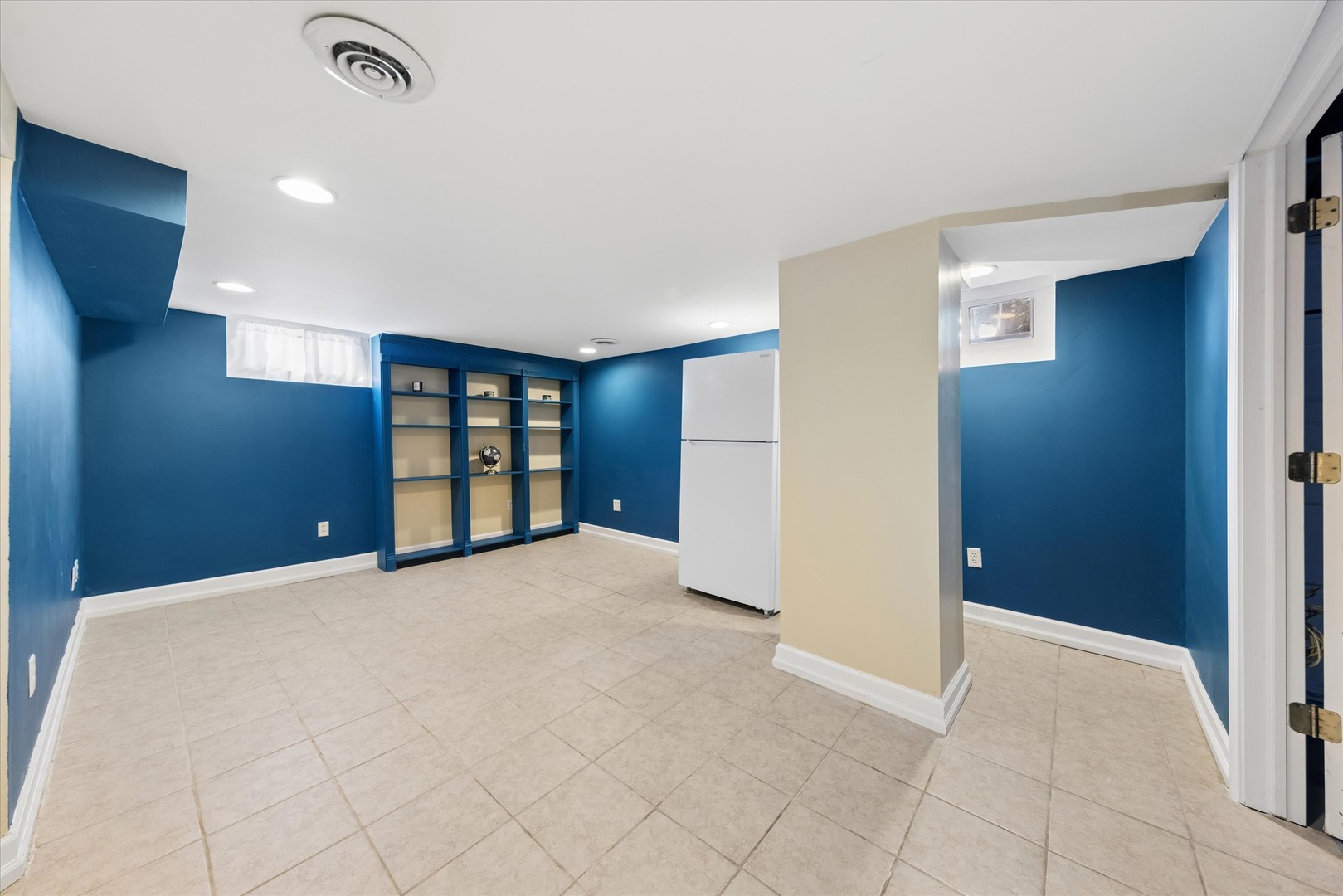 380 Oak Street Property Photo 16