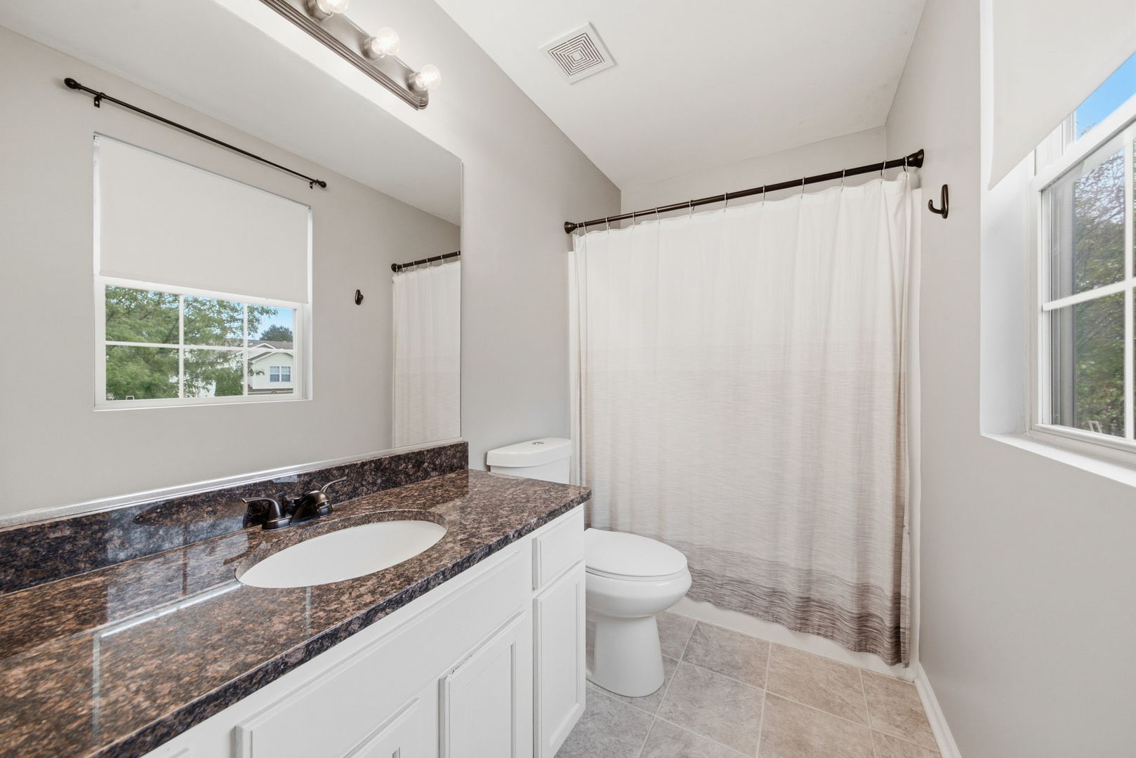 5320 Meadowbrook Street Property Photo 16