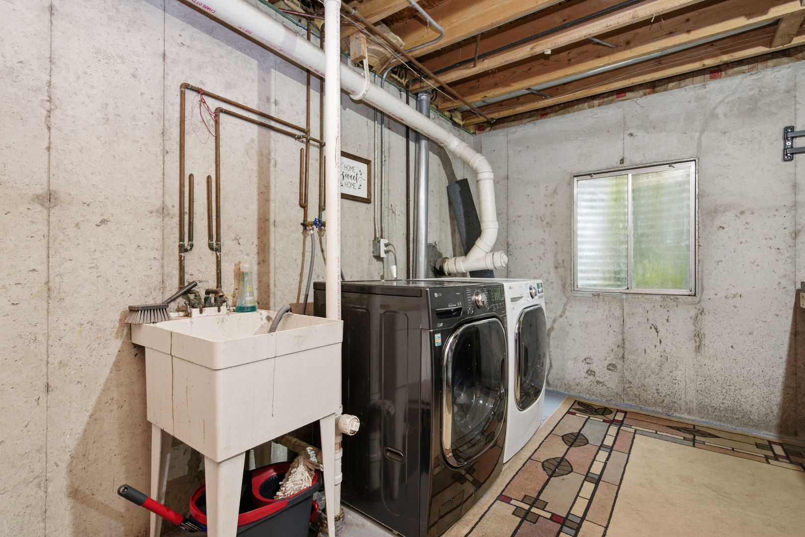 5320 Meadowbrook Street Property Photo 23