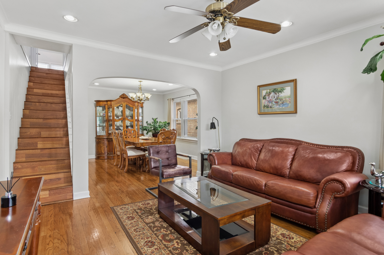 3638 N Linder Avenue Property Photo 3