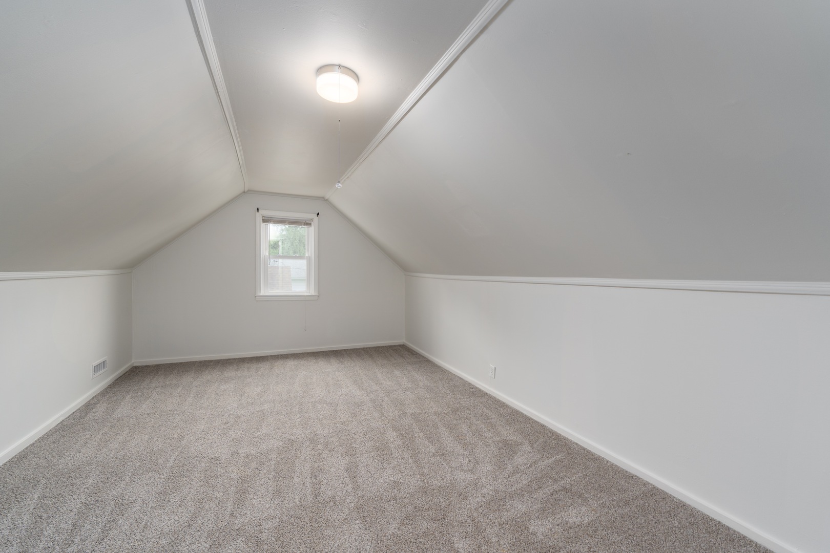 2936 Grendon Lane Property Photo 19
