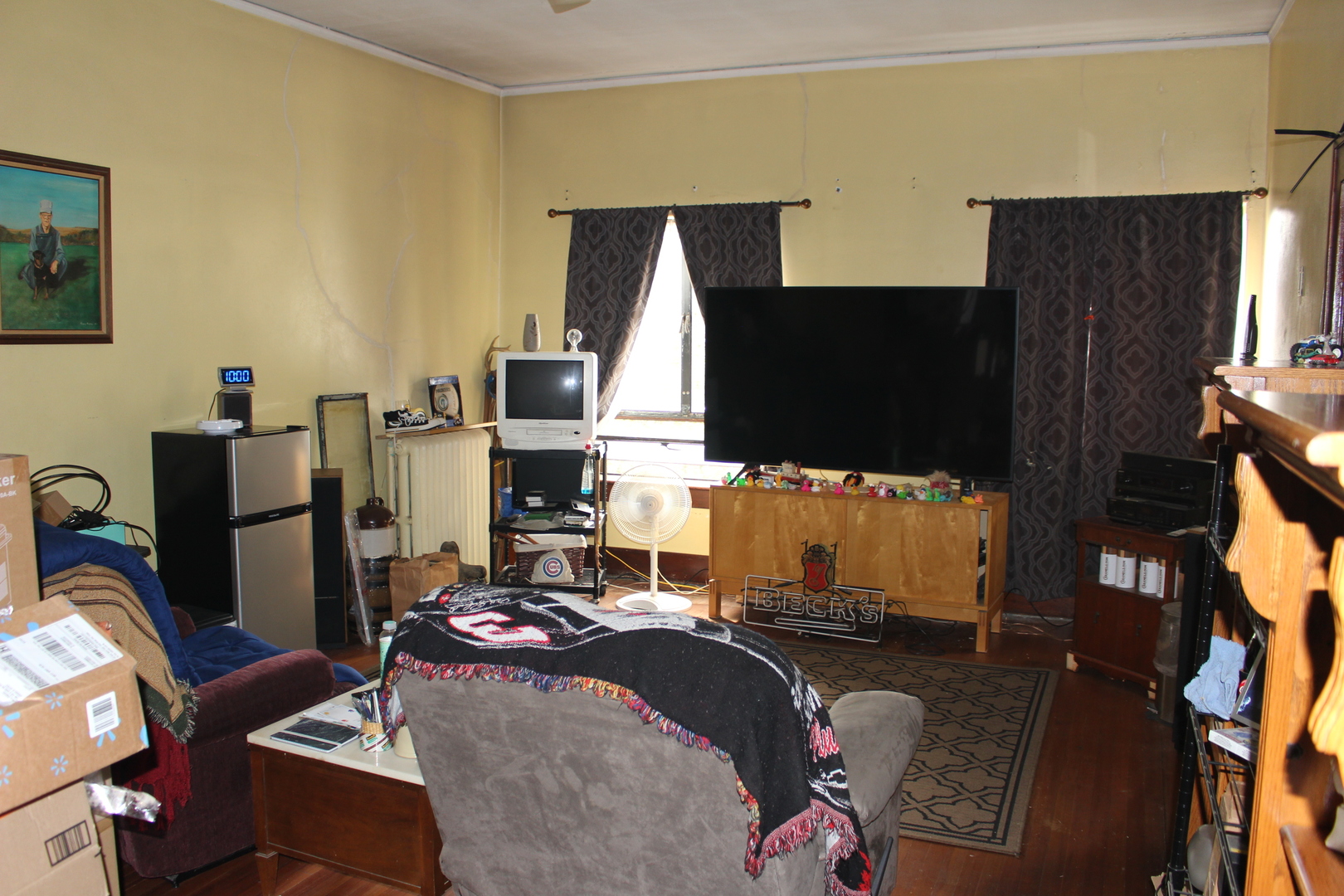 700 N Side Square Property Photo 15