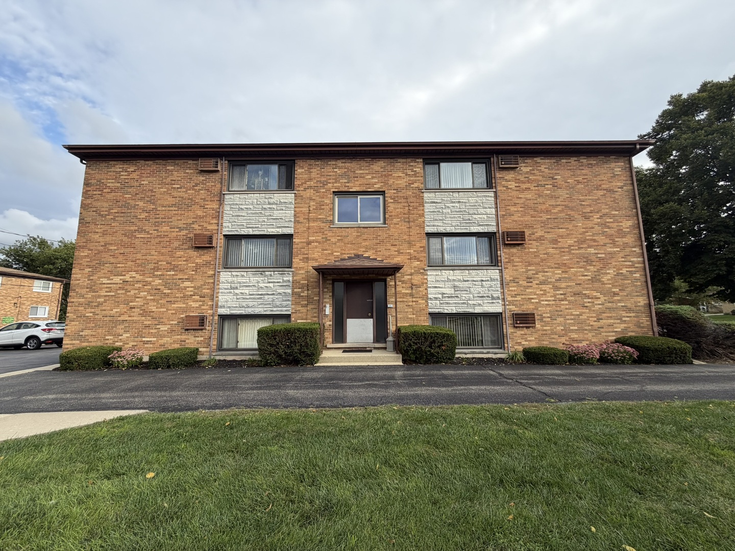 14 N Martha Street Property Photo 3