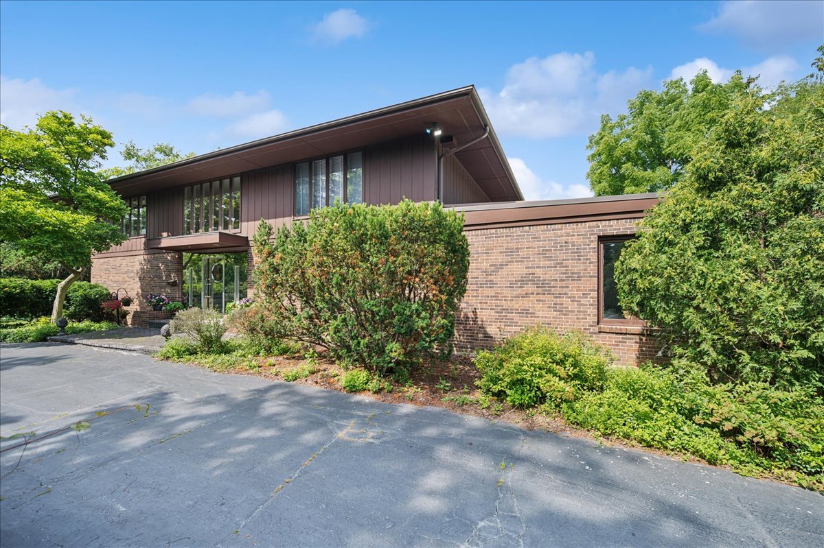 201 Aspen Lane Property Photo 2