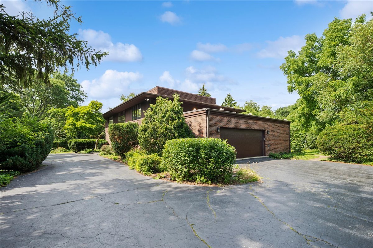 201 Aspen Lane Property Photo 3