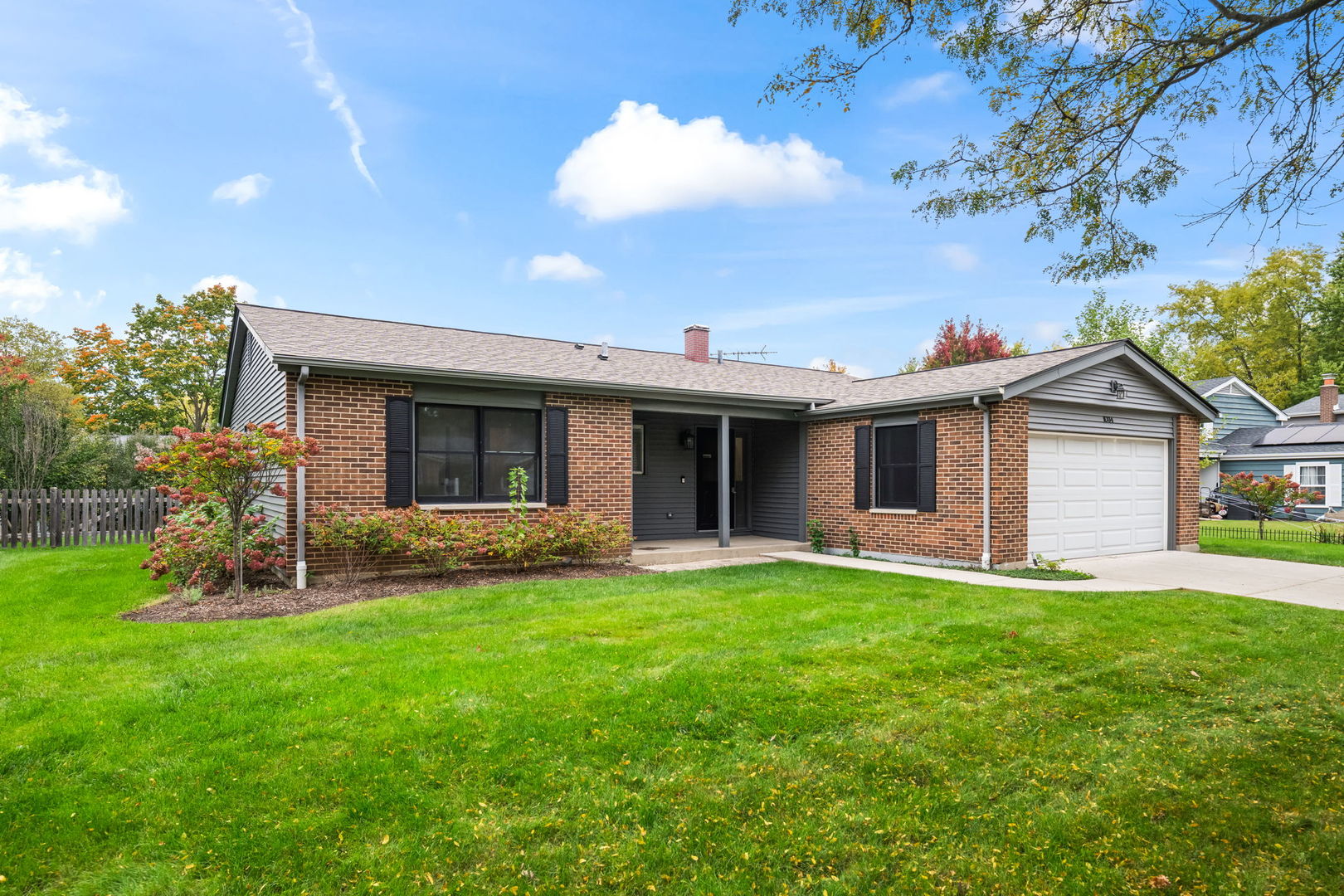 1034 Tamarack Lane Property Photo 1