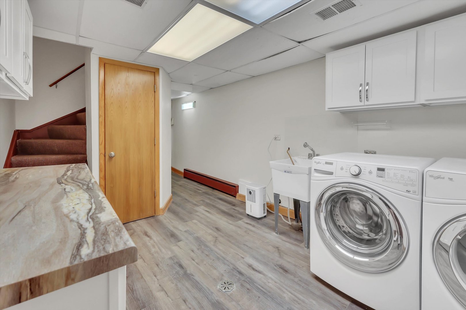 1034 N La Salle Drive Property Photo 43