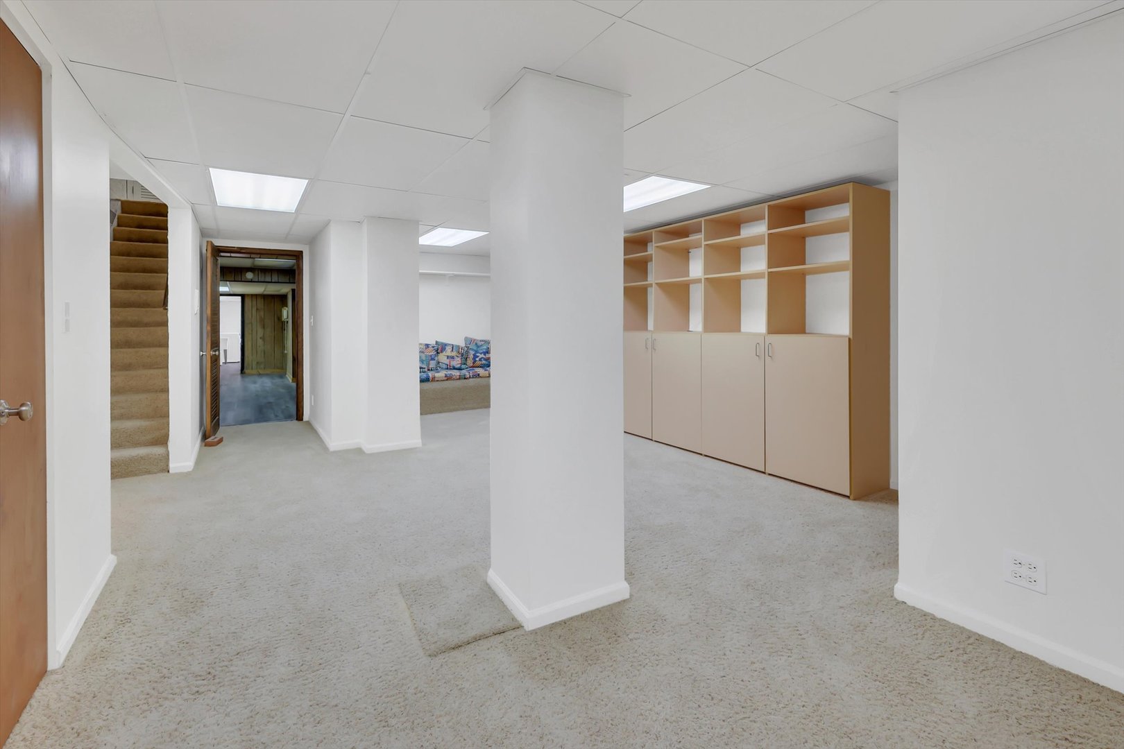 1034 N La Salle Drive Property Photo 49