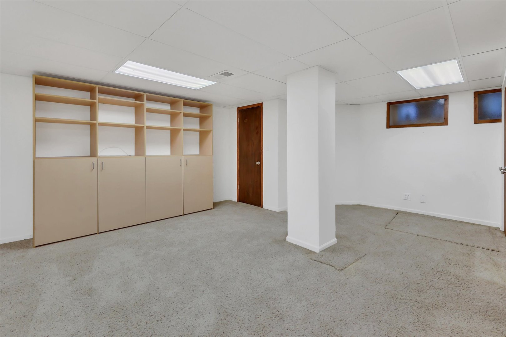 1034 N La Salle Drive Property Photo 50