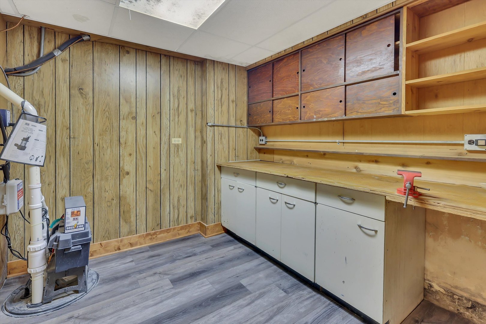 1034 N La Salle Drive Property Photo 53