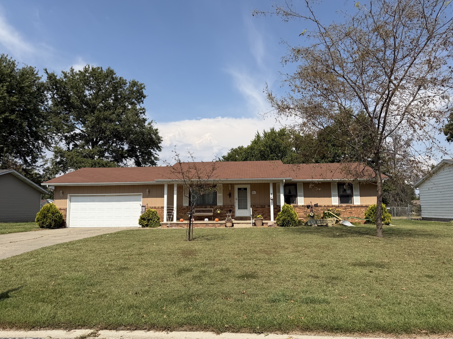 374 Northwood Lane Property Photo 1