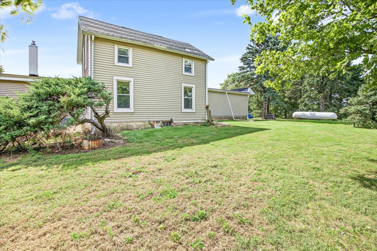 27256 N 2850 East Road Property Photo 5