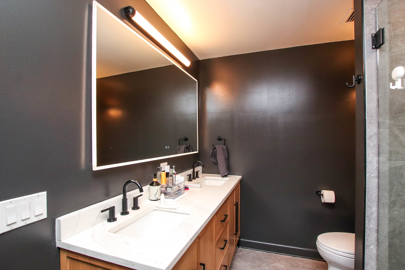100 E 14th Street 1706 Property Photo 15