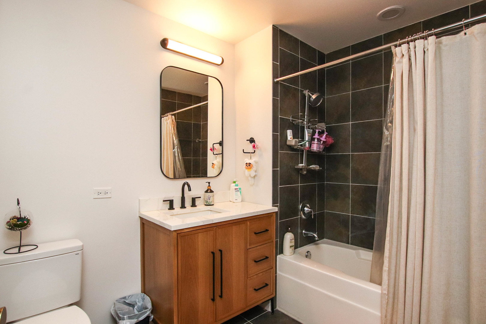 100 E 14th Street 1706 Property Photo 18