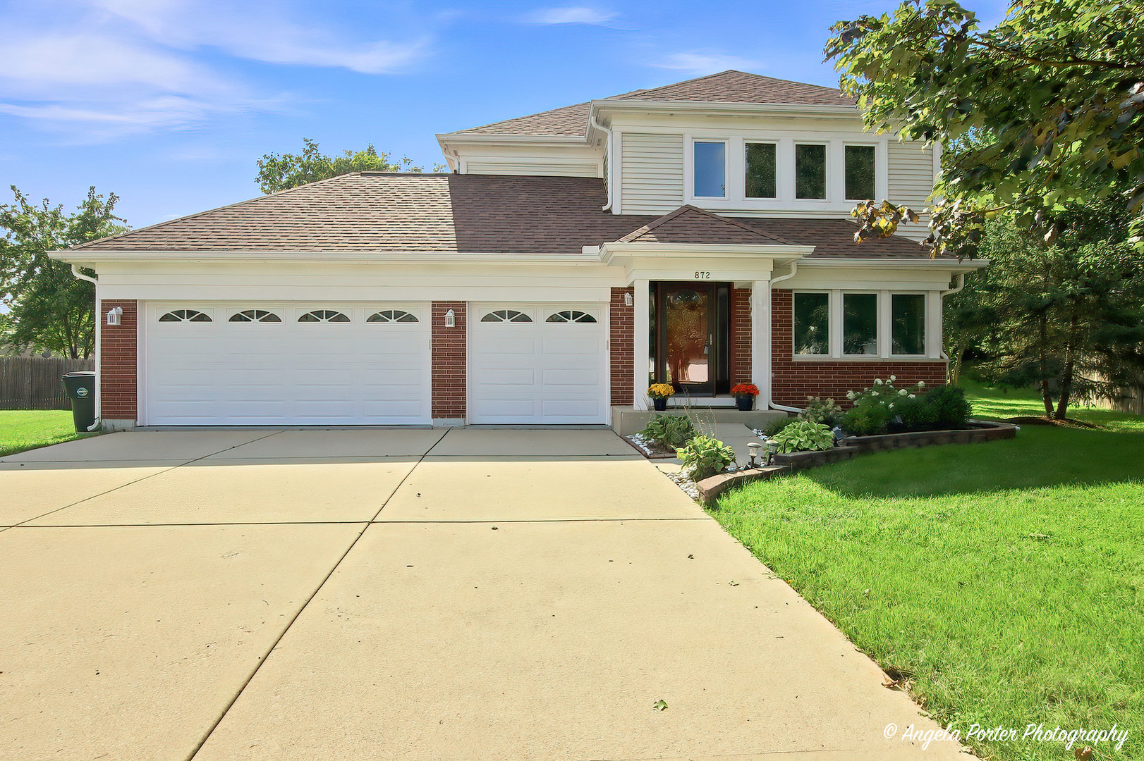 872 Harvest Court Property Photo 1
