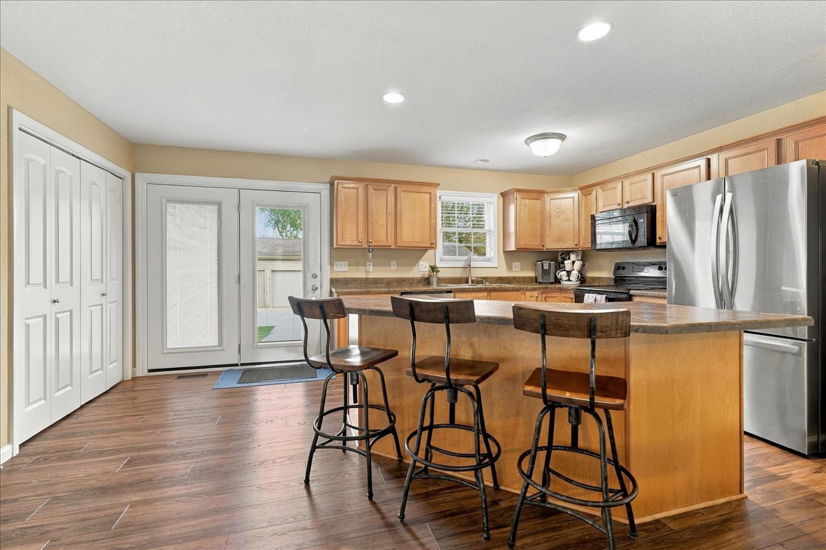 1706 Glenbridge Road Property Photo 8