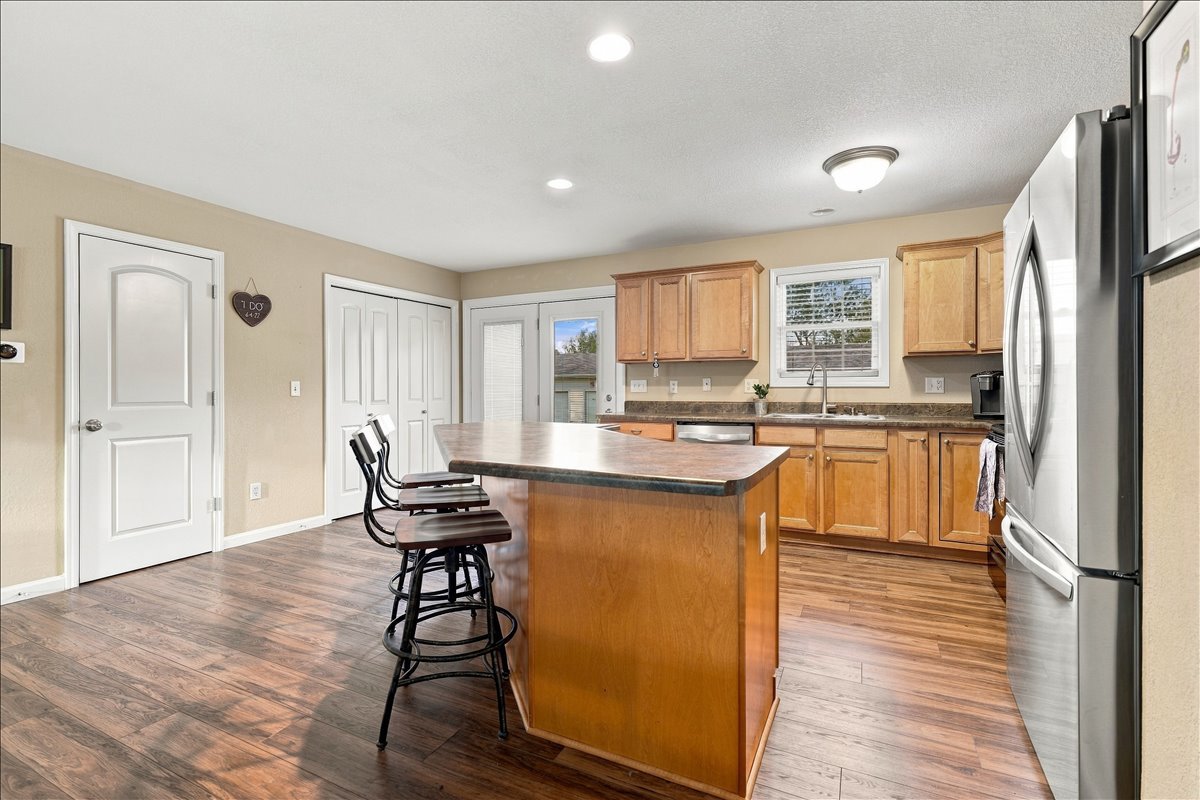 1706 Glenbridge Road Property Photo 9