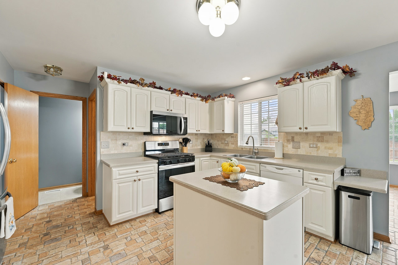 354 Settler Road Property Photo 11