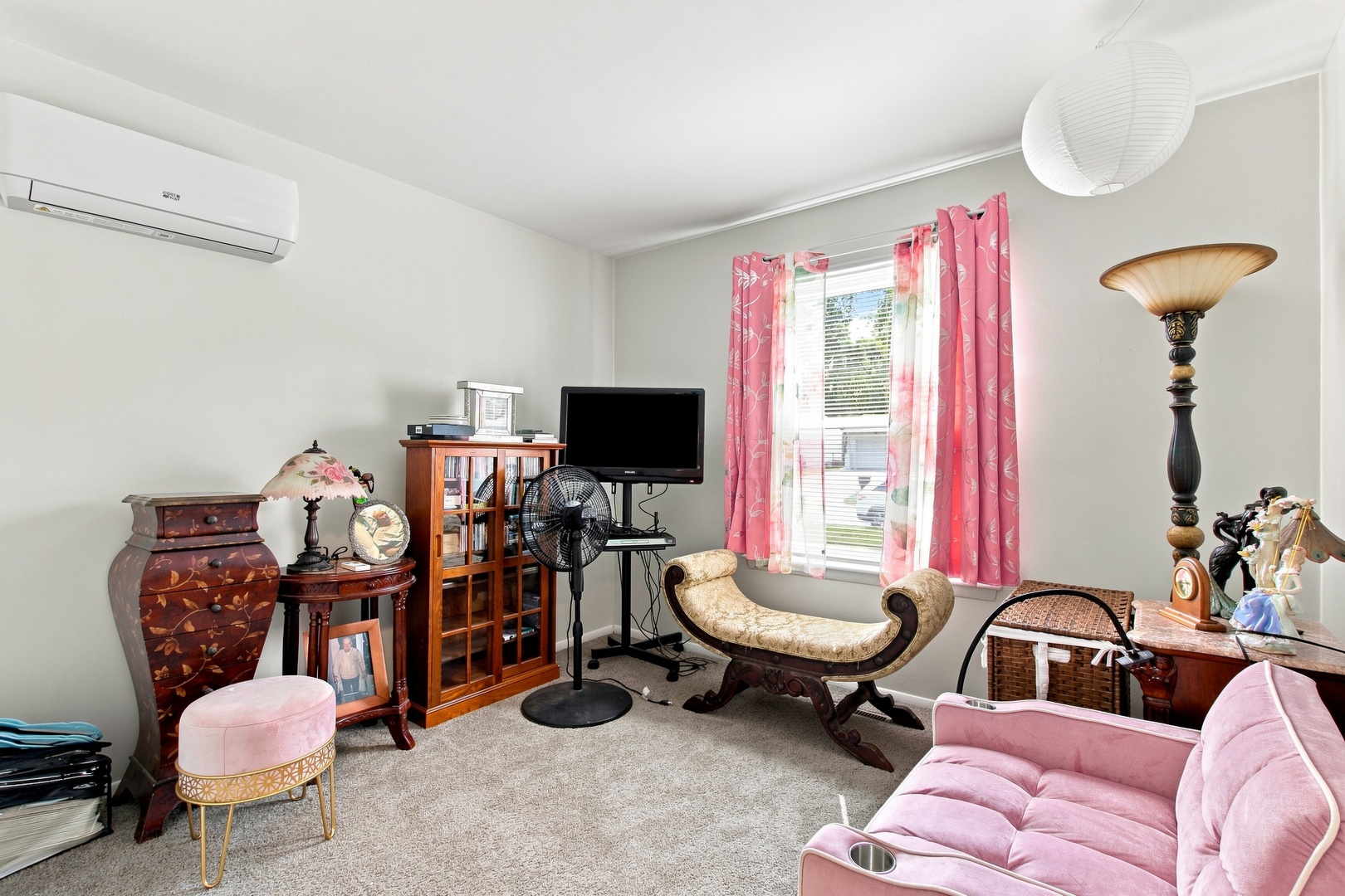 1672 Evergreen Avenue Property Photo 10