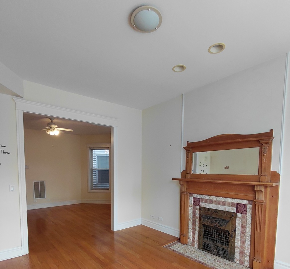 432 E 45th Place Property Photo 18