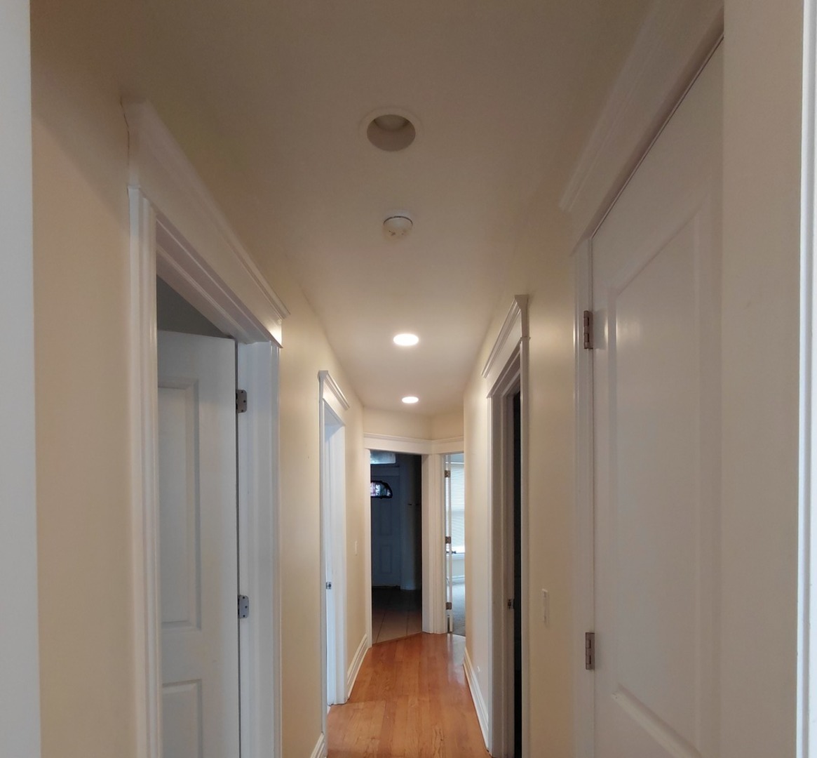 432 E 45th Place Property Photo 22