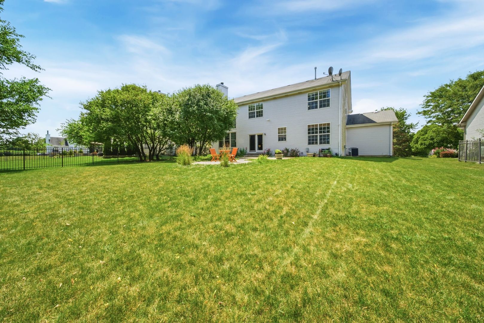37061 N Bonnie Brae Road Property Photo 26