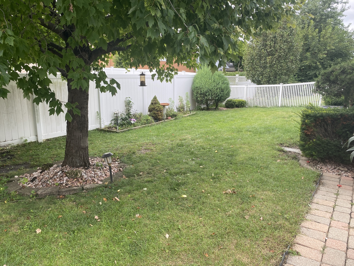 1448 Concord Avenue Property Photo 8