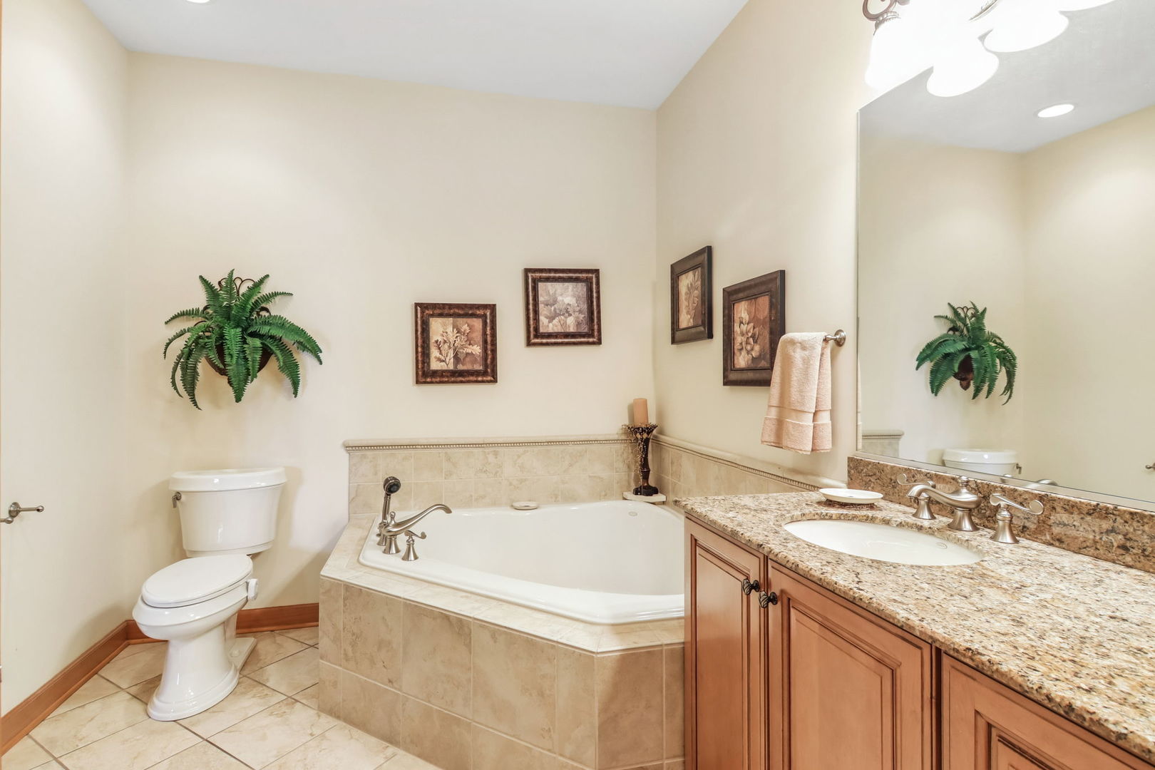 408 Sudbury Circle Property Photo 20