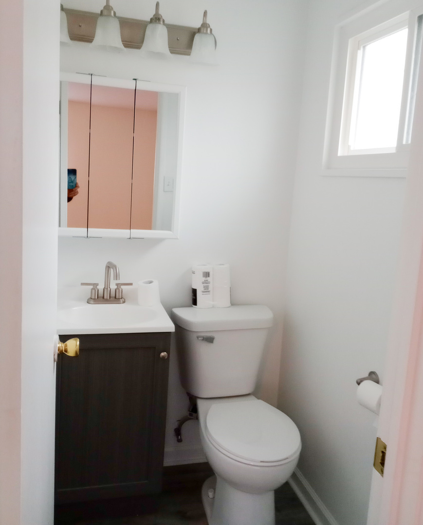 1290 Balmoral Avenue Property Photo 11