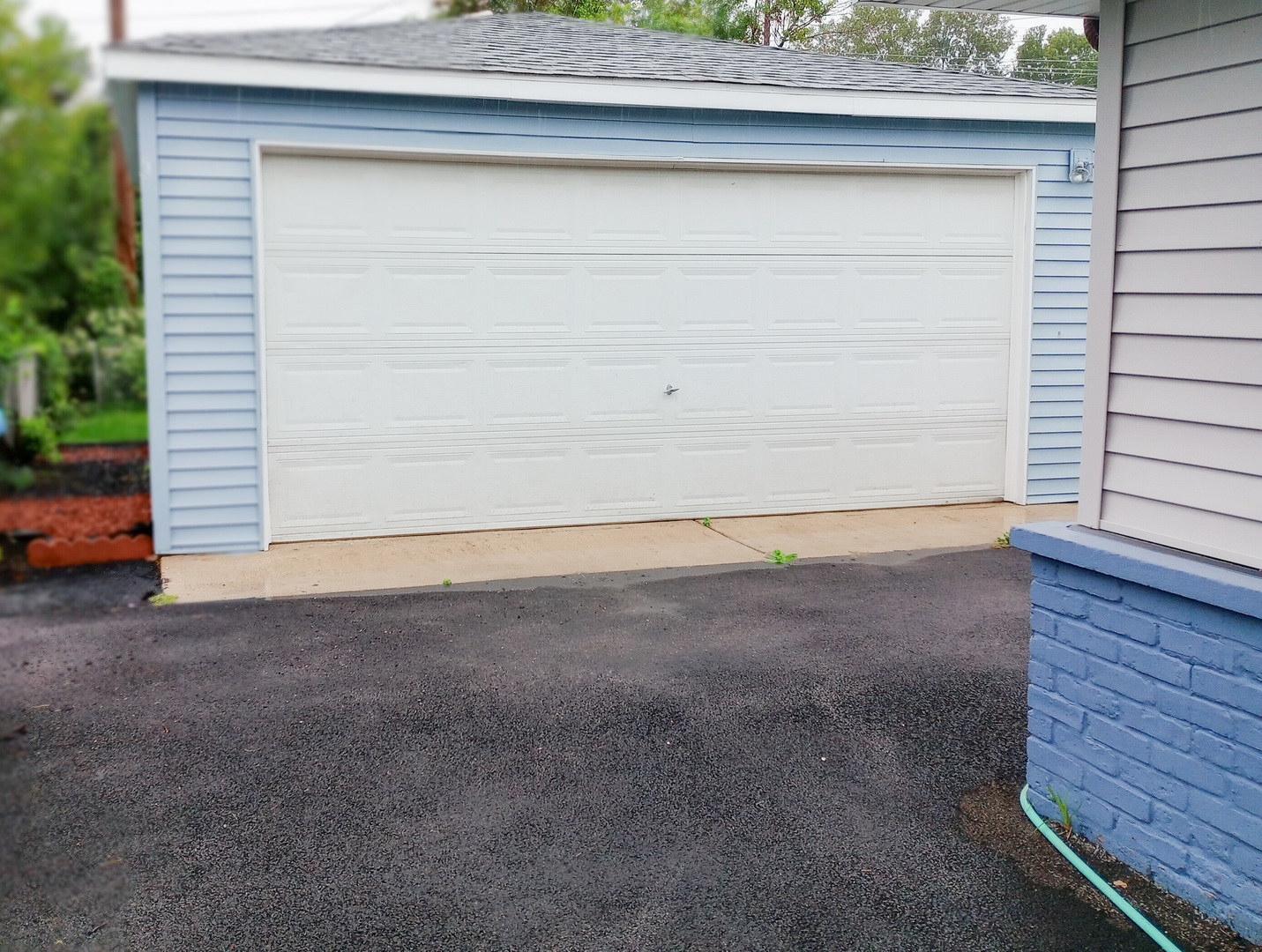 1290 Balmoral Avenue Property Photo 13
