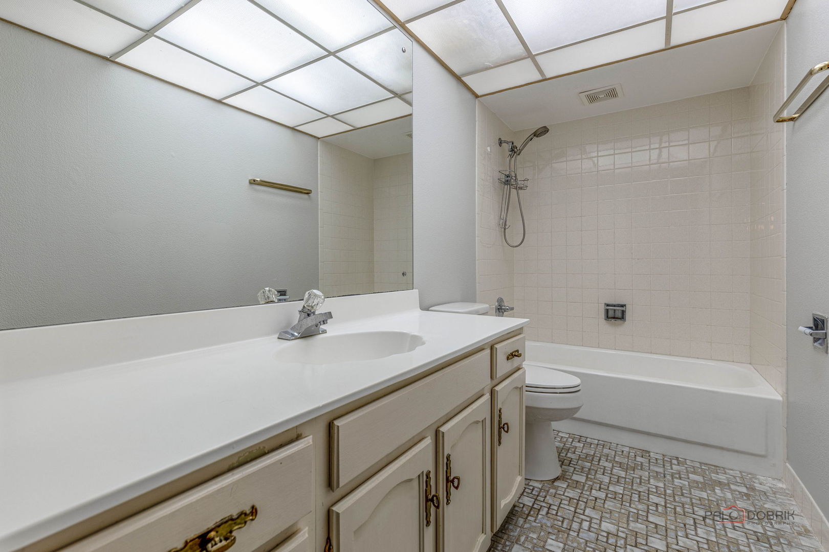 475 Plum Creek Drive 304 Property Photo 15