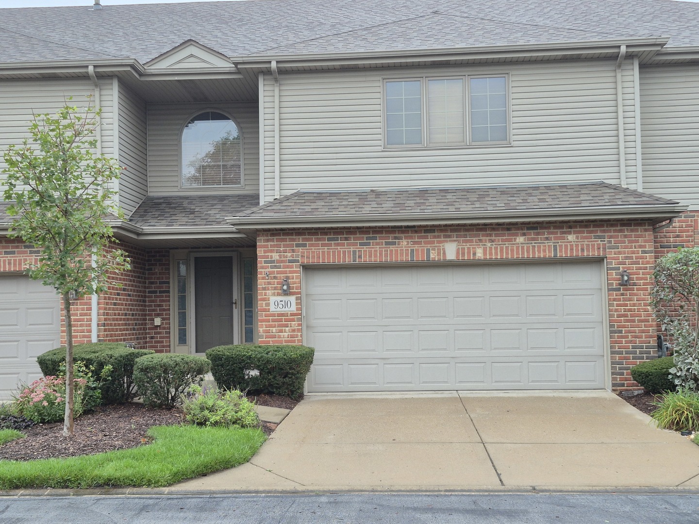 9510 Perth Circle Property Photo 1