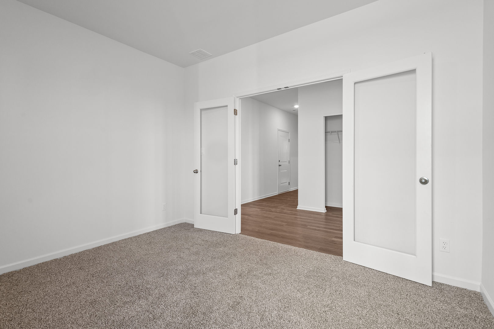 14707 S Parkview Drive Property Photo 9