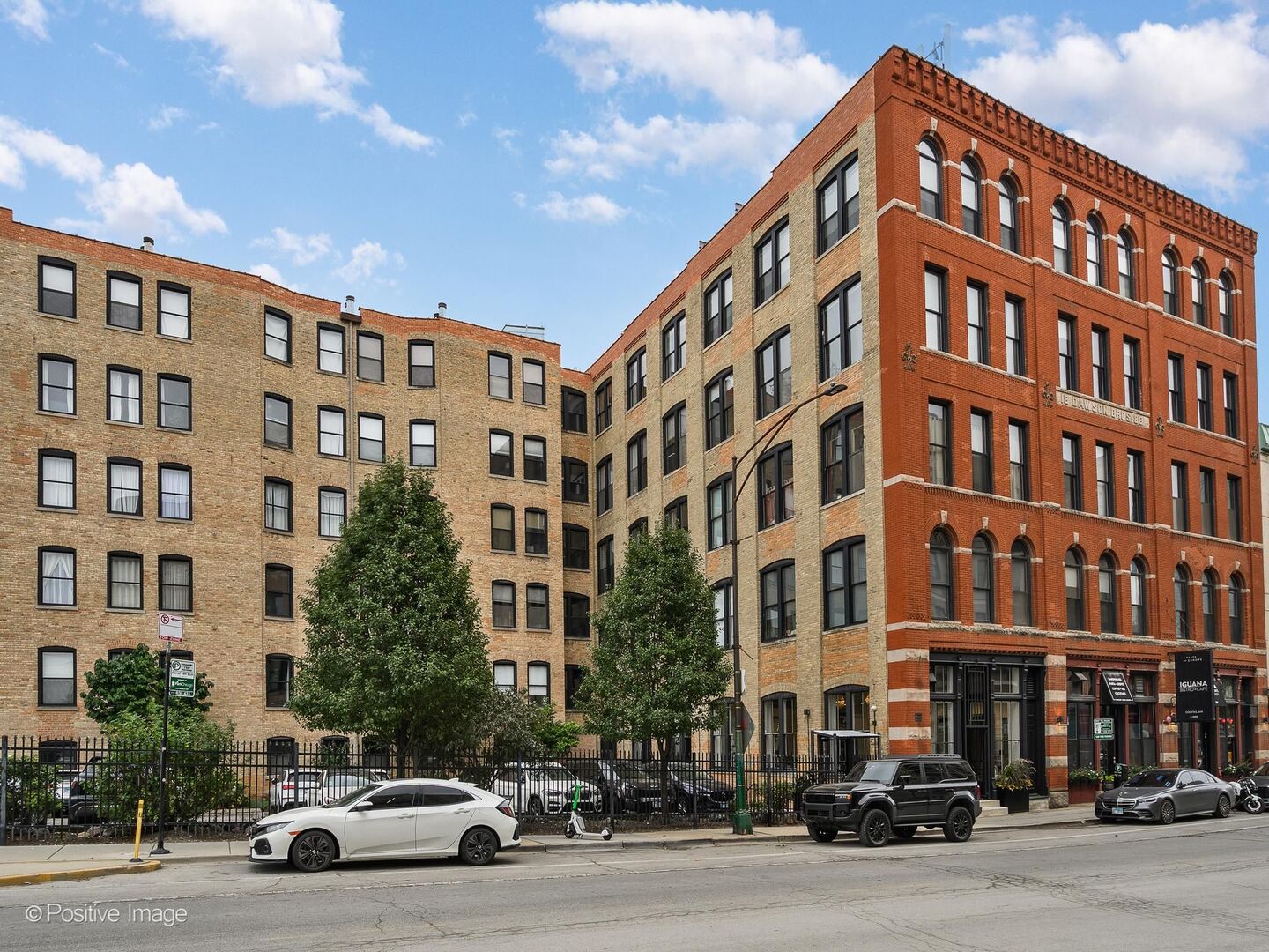 525 N Halsted Street 312 Property Photo 1