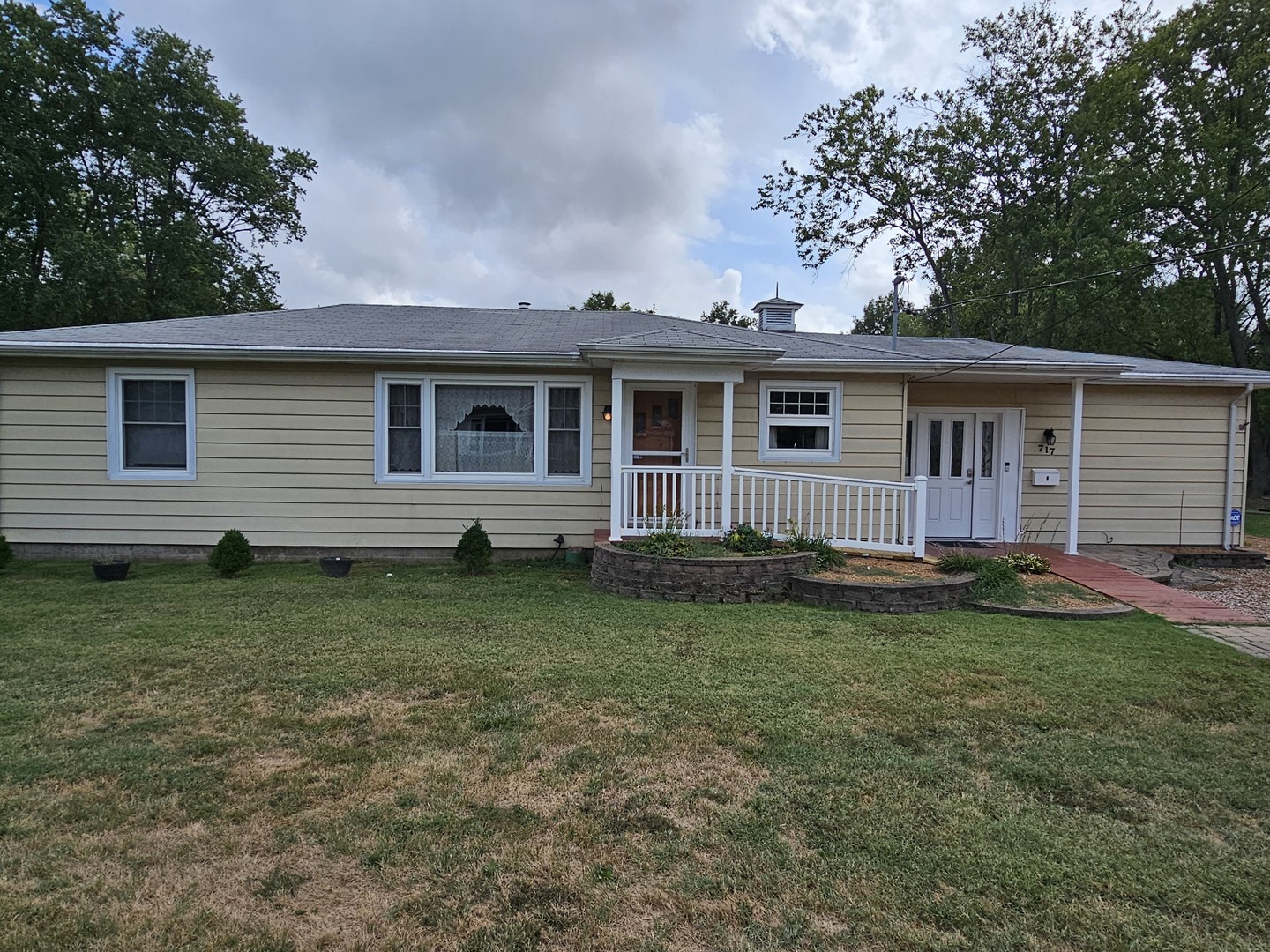 717 Airport Road Property Photo 1